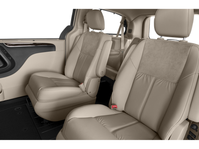 2015 Chrysler Town & Country Limited Platinum