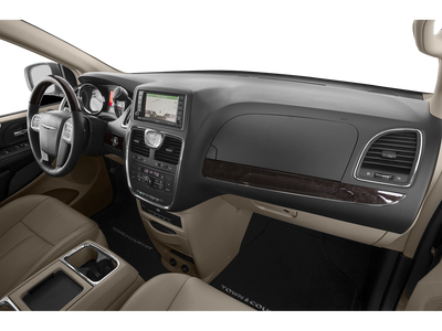 2015 Chrysler Town & Country Limited Platinum