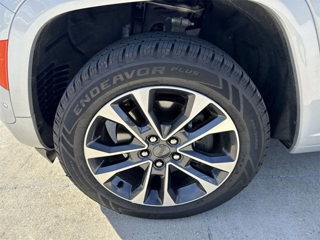 2023 Jeep Grand Cherokee L Overland