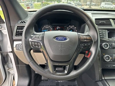 2019 Ford Explorer Base