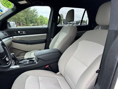 2019 Ford Explorer Base