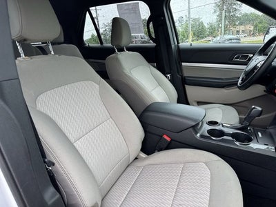 2019 Ford Explorer Base
