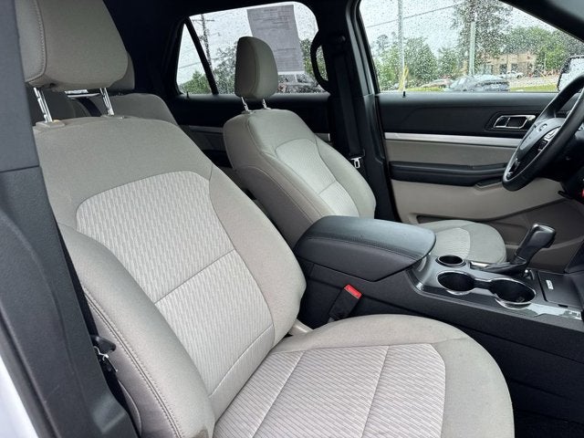 2019 Ford Explorer Base