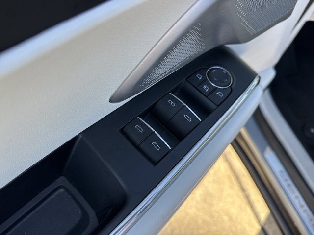 2024 GMC Acadia FWD Denali