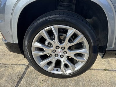 2024 GMC Acadia FWD Denali