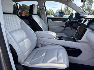 2024 GMC Acadia FWD Denali
