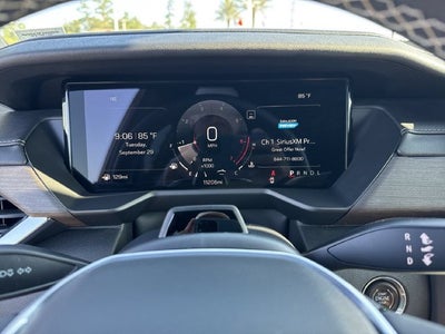 2025 GMC Acadia FWD Denali