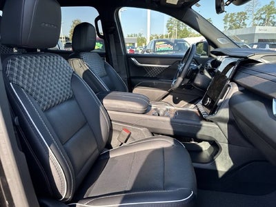 2025 GMC Acadia FWD Denali