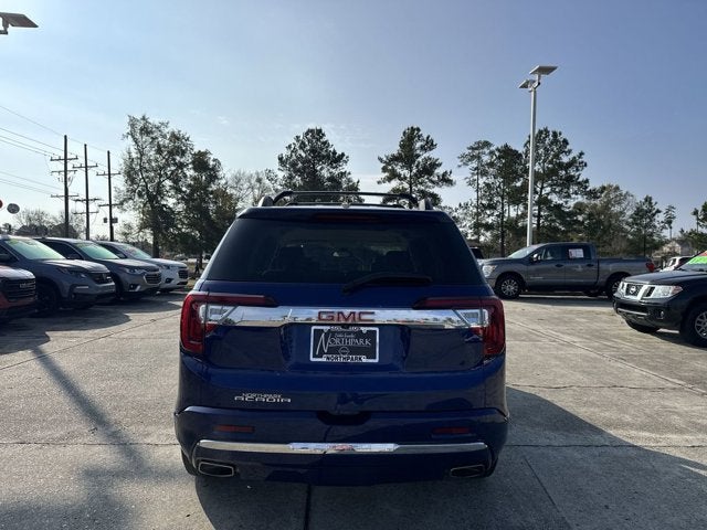 2023 GMC Acadia Denali