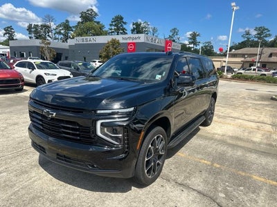 2025 Chevrolet Suburban RST