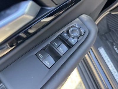 2025 Chevrolet Suburban RST