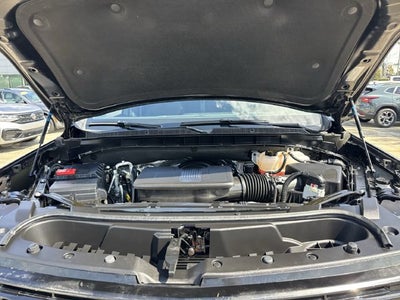 2025 Chevrolet Suburban RST