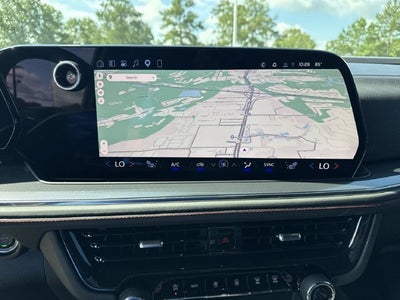 2025 Chevrolet Suburban RST