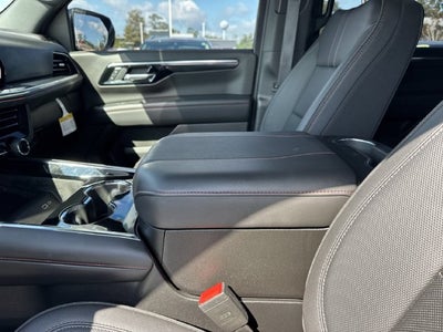 2025 Chevrolet Suburban RST