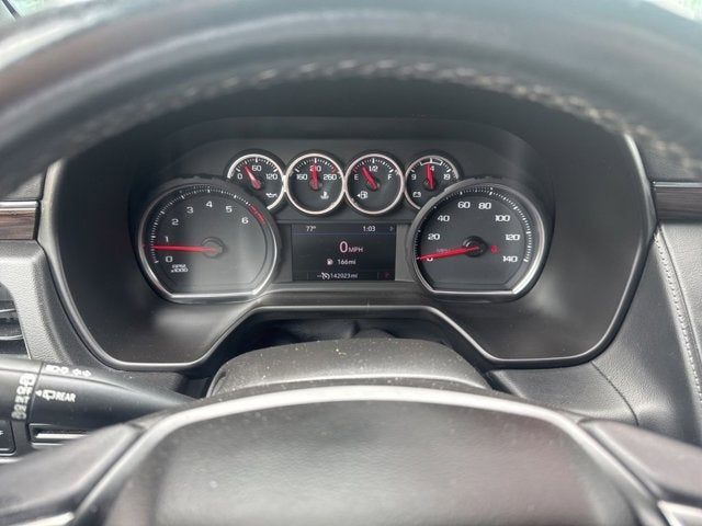 2022 Chevrolet Suburban LS
