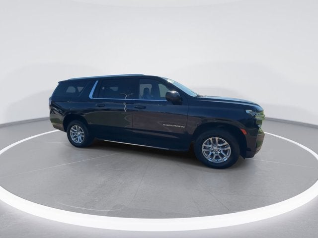 2022 Chevrolet Suburban LS