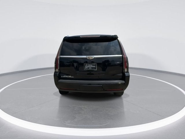 2020 Cadillac Escalade Luxury