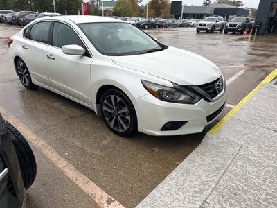 2016 Nissan Altima 2.5 SR