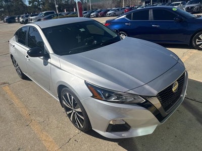 2021 Nissan Altima SR