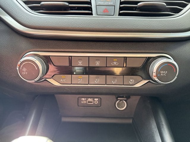 2021 Nissan Altima SR