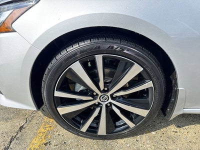 2021 Nissan Altima SR