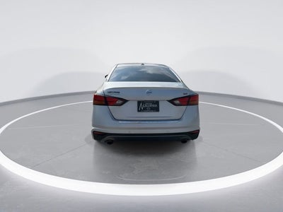 2021 Nissan Altima SR