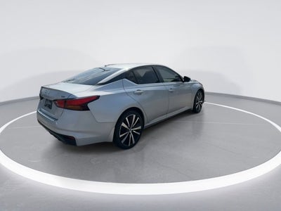 2021 Nissan Altima SR