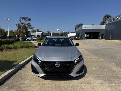 2025 Nissan Altima SR
