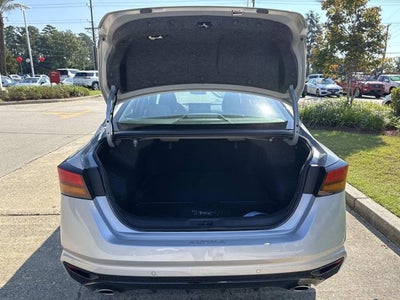 2025 Nissan Altima SR