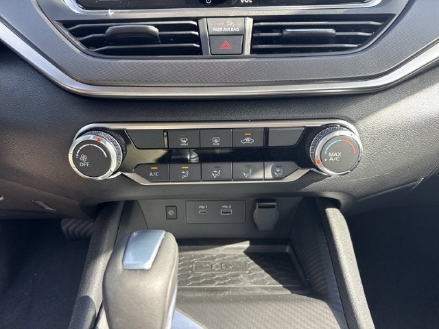 2026 Nissan Altima SR