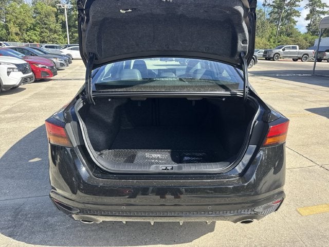 2026 Nissan Altima SR