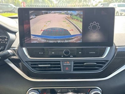 2025 Nissan Altima SR