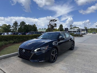 2025 Nissan Altima SR