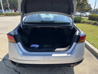 2025 Nissan Altima SR