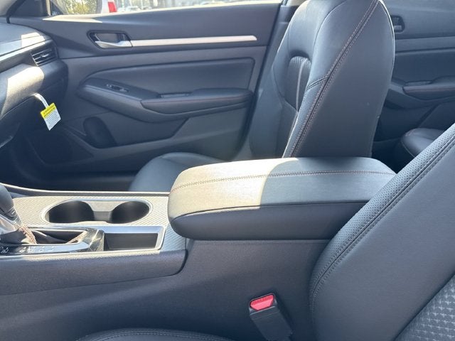 2026 Nissan Altima SR Midnight Edition®