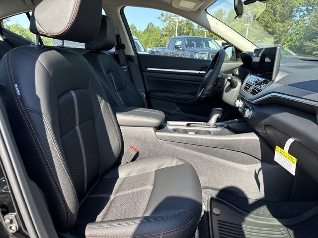 2026 Nissan Altima SR Midnight Edition®