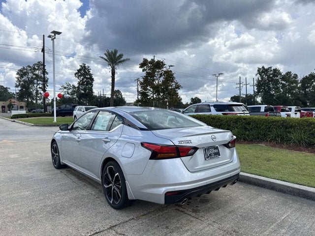 2025 Nissan Altima SR