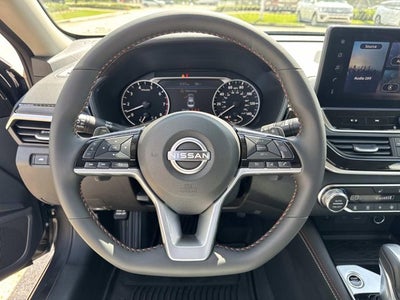 2025 Nissan Altima SR