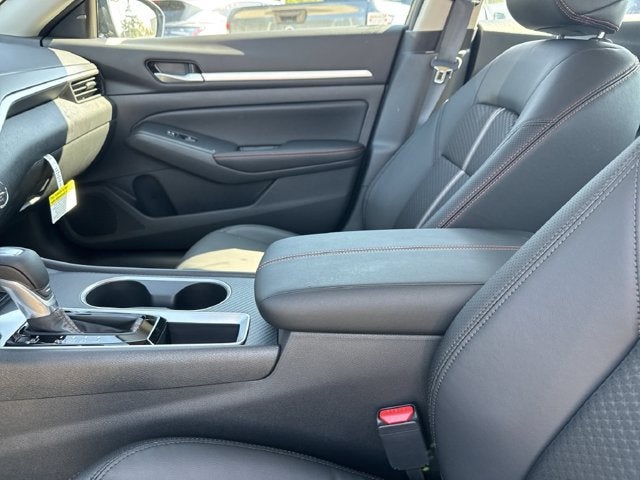2026 Nissan Altima SR Midnight Edition®