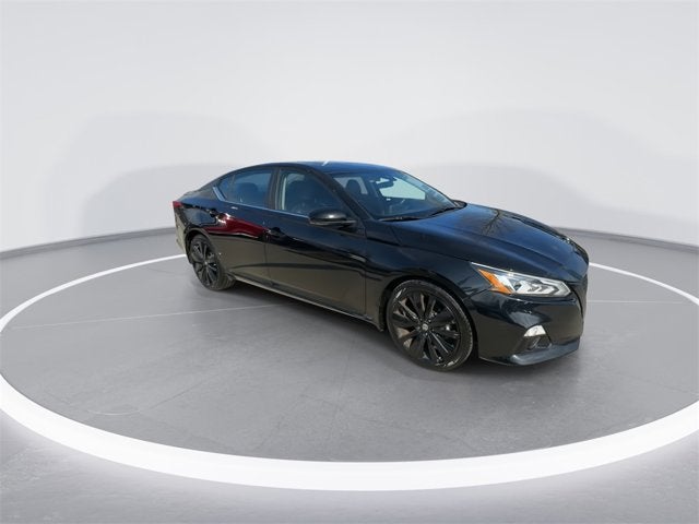 2022 Nissan Altima 2.5 SR Midnight Edition