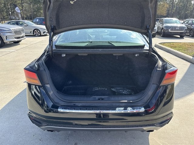 2022 Nissan Altima 2.5 SR Midnight Edition