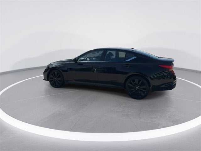 2022 Nissan Altima 2.5 SR Midnight Edition