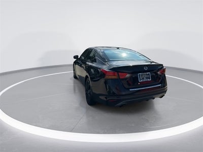 2022 Nissan Altima 2.5 SR Midnight Edition