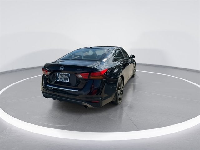 2022 Nissan Altima 2.5 SR Midnight Edition