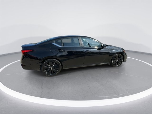 2022 Nissan Altima 2.5 SR Midnight Edition