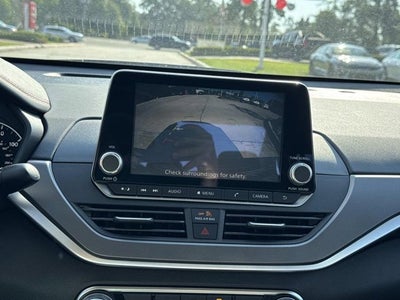 2025 Nissan Altima SR