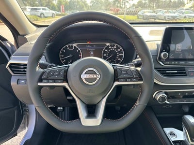 2025 Nissan Altima SR