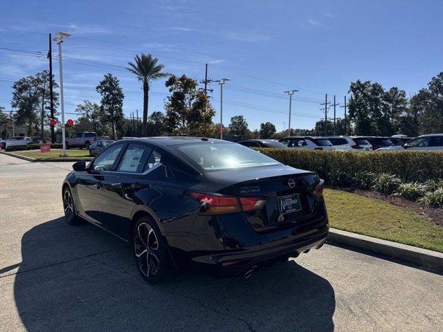 2025 Nissan Altima SR