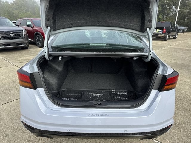 2026 Nissan Altima SR