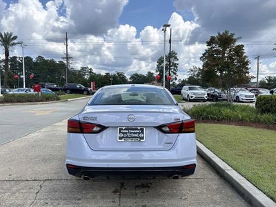 2025 Nissan Altima SR